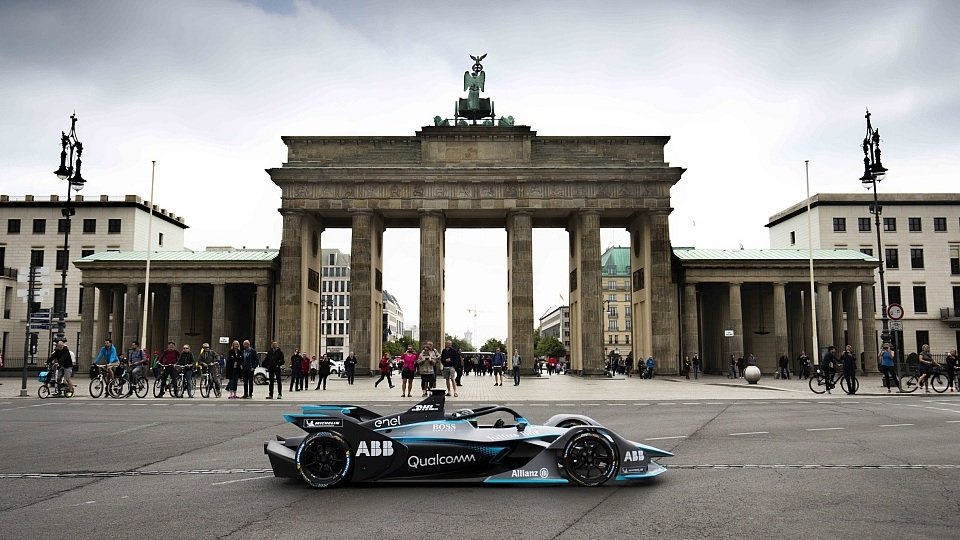 Die Formel E zu Gast in Berlin: Eurosport und ARD zeigen das Deutschland-Rennen live im Fernsehen, Foto: FIA Formula E