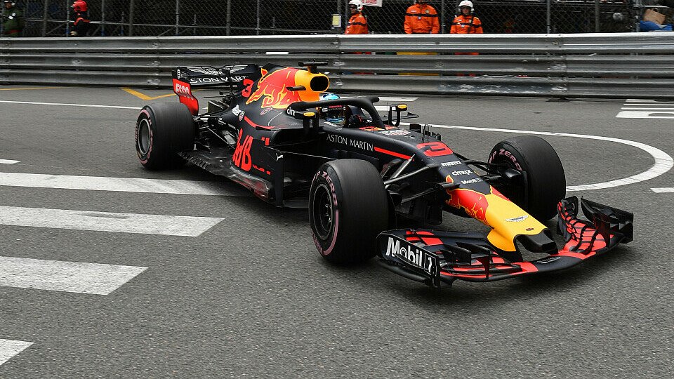 Daniel Ricciardo erzielt die erste Monaco-Bestzeit 2018, Foto: Sutton