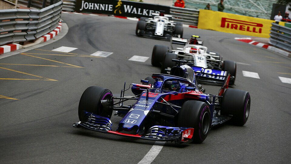 Stau bei der Formel 1 in Monaco, Brendon Hartley soll Charles Leclerc aufgehalten haben, Foto: LAT Images
