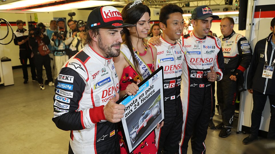 Fernando Alonsos Toyota steht auf Startplatz eins, Foto: Speedpictures