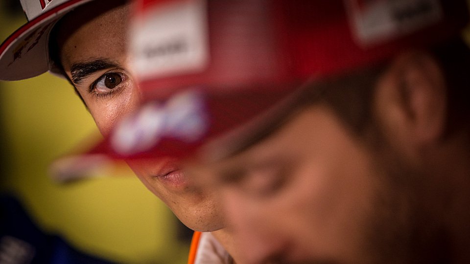 Marc Marquez hat immer ein Auge auf Andrea Dovizioso, Foto: Ronny Lekl