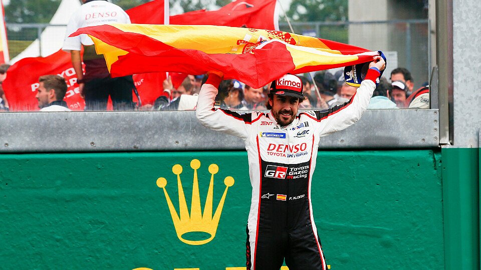 Fernando Alonso bei seinem zweiten Le-Mans-Sieg 2019, Foto: LAT Images