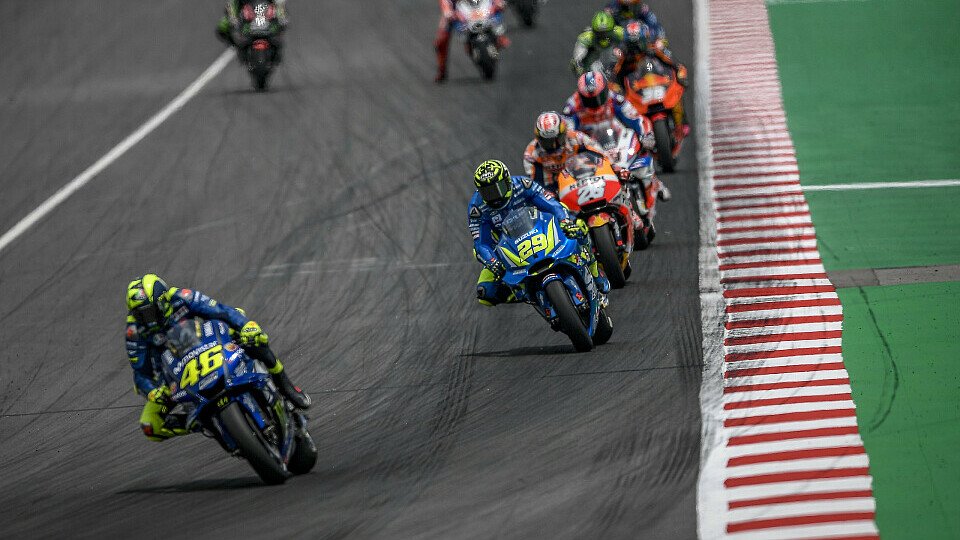 Von 26 MotoGP-Piloten fanden in Barcelona nur 14 über die Ziellinie, Foto: Suzuki
