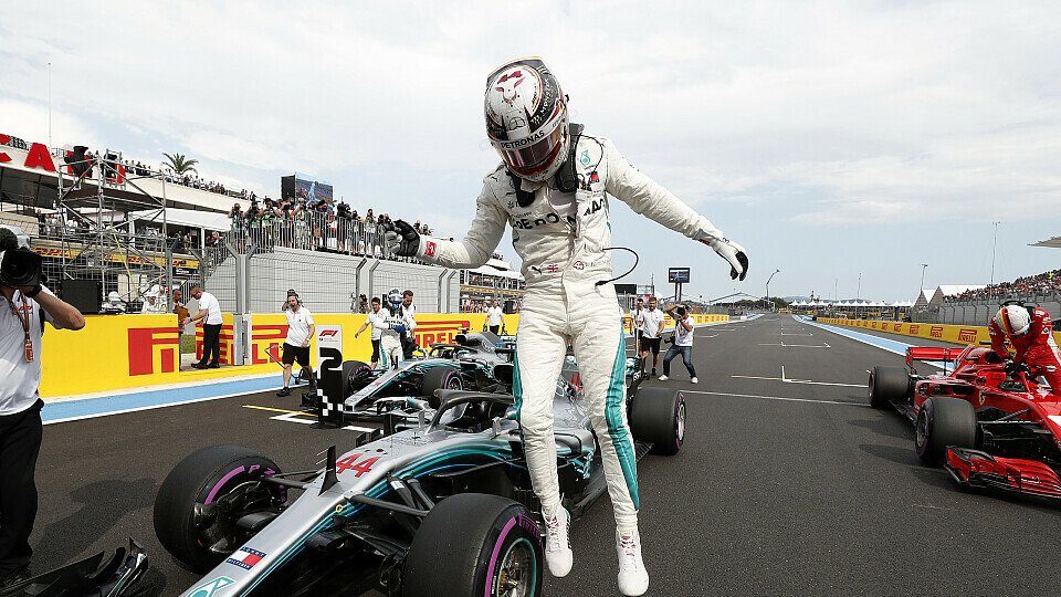 Lewis Hamilton startet in Frankreich von Pole, Foto: Sutton