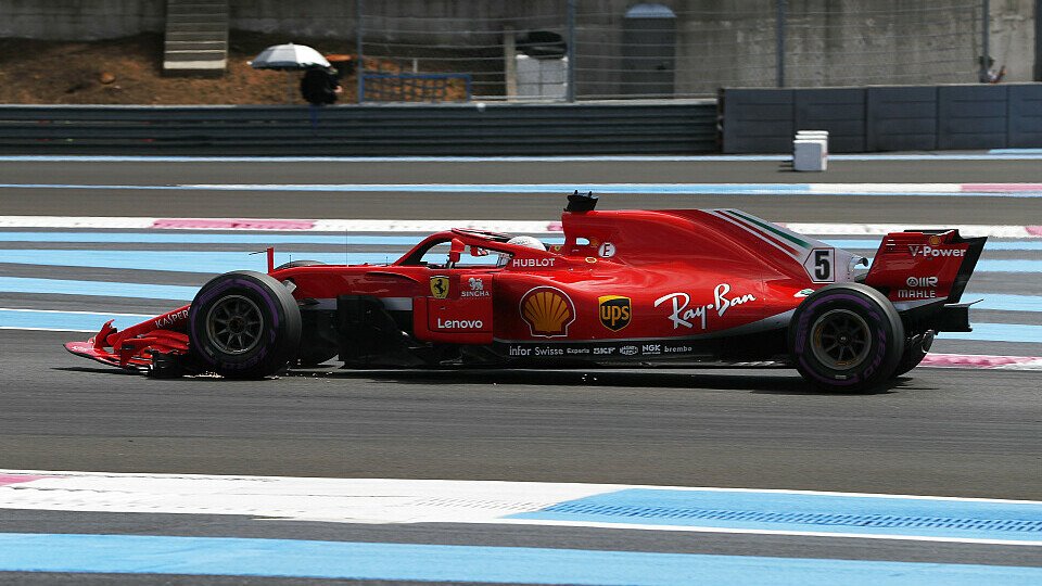 Sebastian Vettel löst in Frankreich Startchaos aus und wird bestraft, Foto: LAT Images