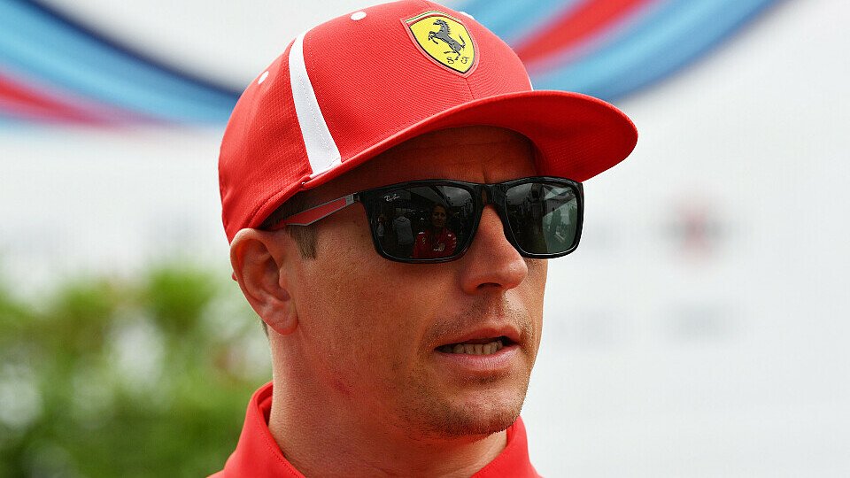 Kimi Räikkönen hält so gar nichts von den neuesten Theorien der britischen Presse, Foto: Sutton