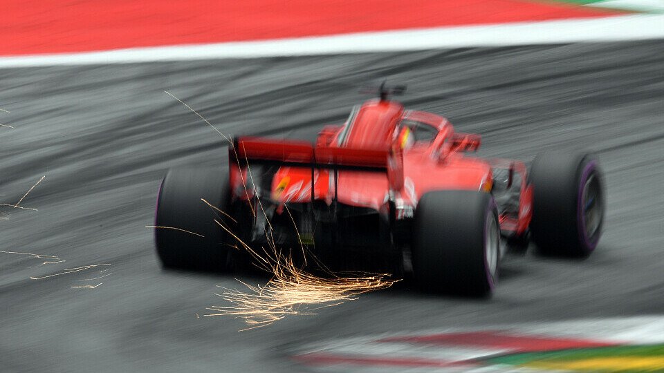 Gelingt Sebastian Vettel in Österreich nach seiner Strafe der Anschluss an die Mercedes-Spitze?, Foto: Sutton