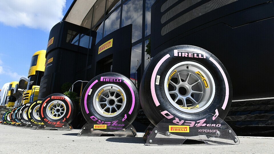 Zum Saisonfinale in Abu Dhabi bringt Pirelli nochmal den Hypersoft, Foto: Sutton