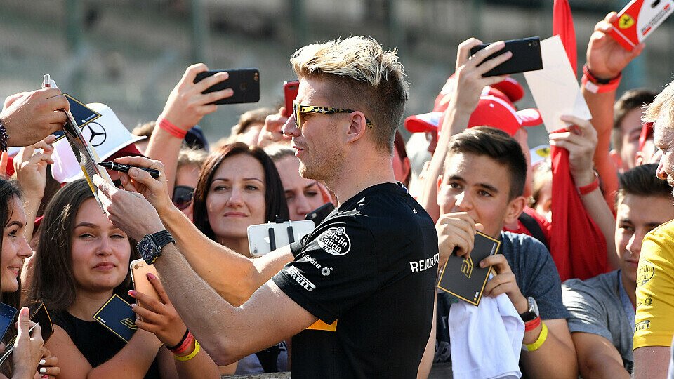 Nico Hülkenberg rechnet sich mit Renault in Ungarn ein gutes Ergebnis aus, Foto: Sutton