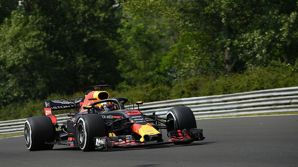 Daniel Ricciardo holte sich die Bestzeit im 1. Ungarn-Training, Foto: Sutton