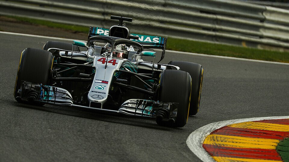 Lewis Hamilton sieht in Spa eine Fortsetzung des Update-Rennens zwischen Mercedes und Ferrari, Foto: Sutton