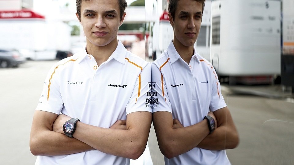 Lando Norris wird bei McLaren 2019 Teamkollege des ebenfalls in Woking neuen Carlos Sainz, Foto: McLaren