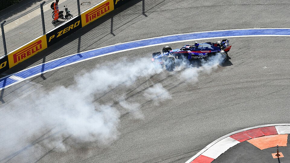 Für Toro Rosso geriet der Russland GP zum Debakel, Foto: Sutton