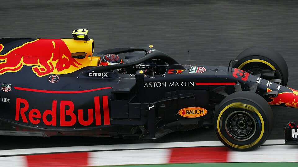 Max Verstappen war in Suzuka noch gar nicht zufrieden mit seinem Red Bull, Foto: Sutton