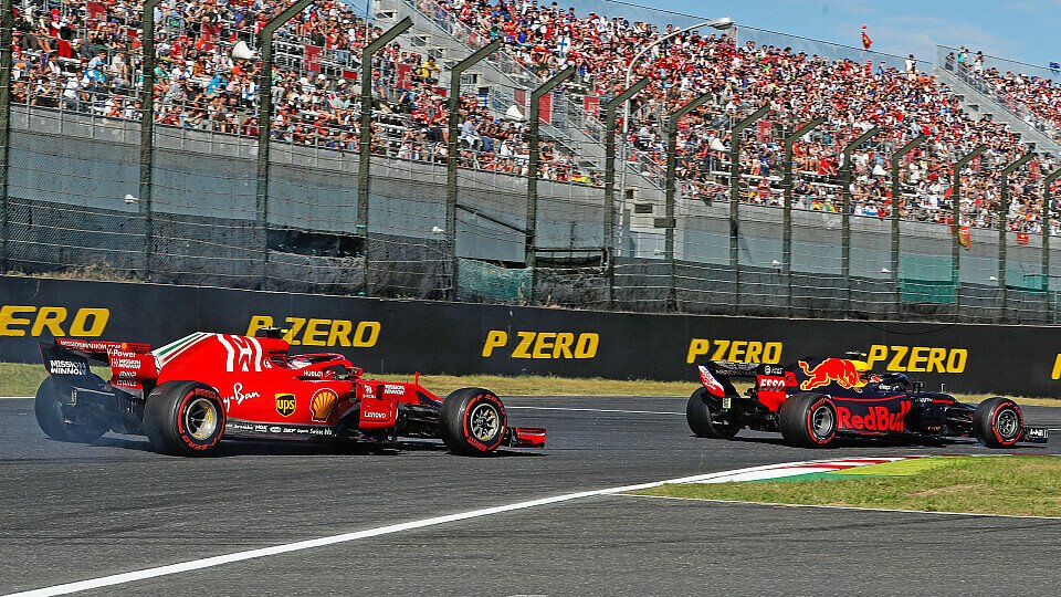 Der Sonntag im Live-Ticker: Das Formel-1-Rennen in Japan, Sebastian Vettel kollidiert mit Verstappen, Foto: Sutton