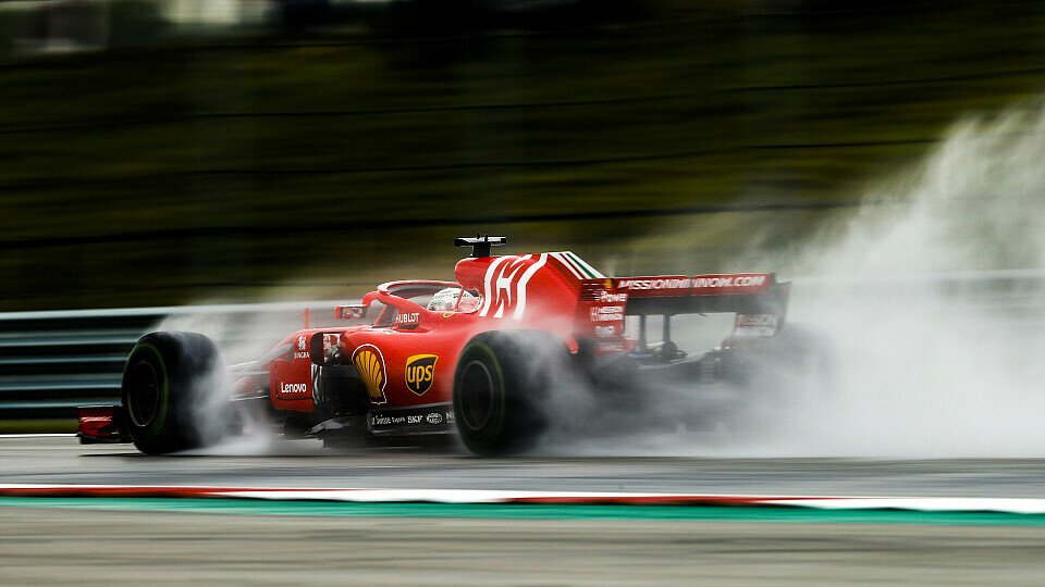 Die Freitags-Trainings der Formel 1 in Austin, Strafe für Vettel, Foto: LAT Images