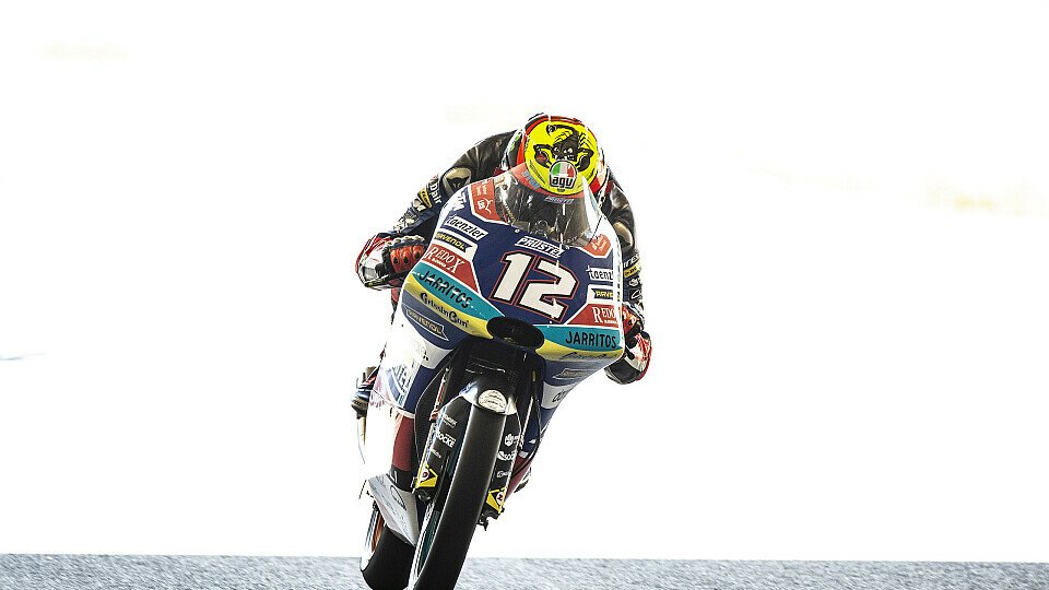 Marco Bezzecchi setzt sich in Motegi im Moto3-Zielsprint durch, Foto: LAT Images