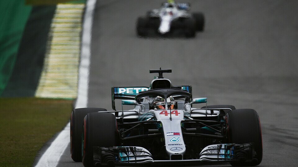 Lewis Hamilton hatte in Brasilien ein dickes Williams-Problem, Foto: Sutton