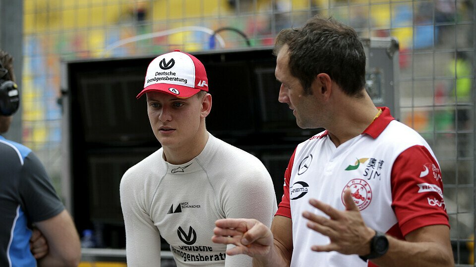 Mick Schumacher startet im Macau-Hauptrennen von Platz sechs, Foto: LAT Images