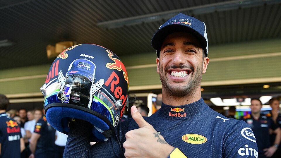Daniel Ricciardo greift beim Rennen in Abu Dhabi das letzte Mal in der Formel 1 mit Red Bull an, Foto: Sutton