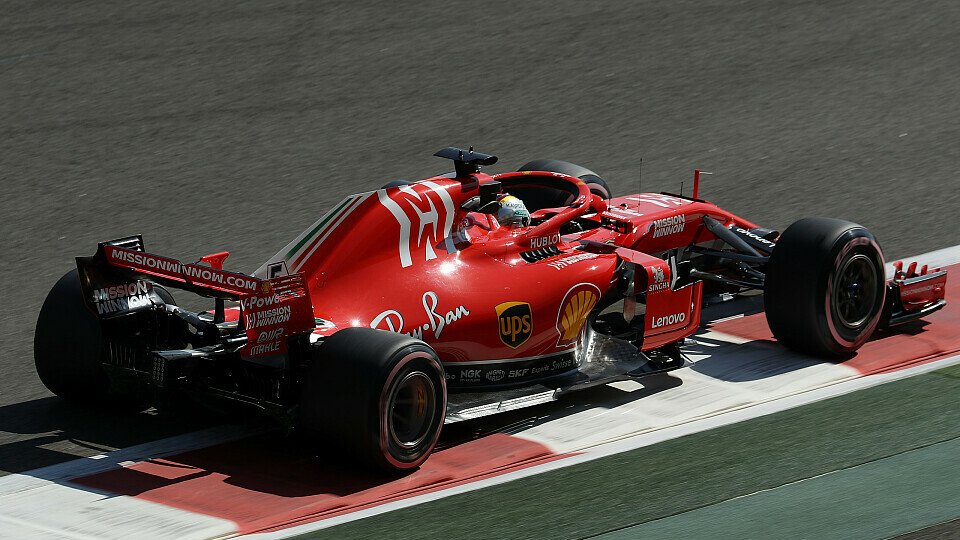 Trotz starkem Mercedes-Qualifying sieht Sebastian Vettel für Ferrari noch Chancen in Abu Dhabi, Foto: Sutton