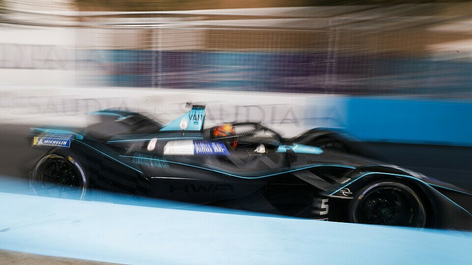 Stoffel Vandoorne war beim Formel-E-DEbüt schneller als erwartet, Foto: LAT Images