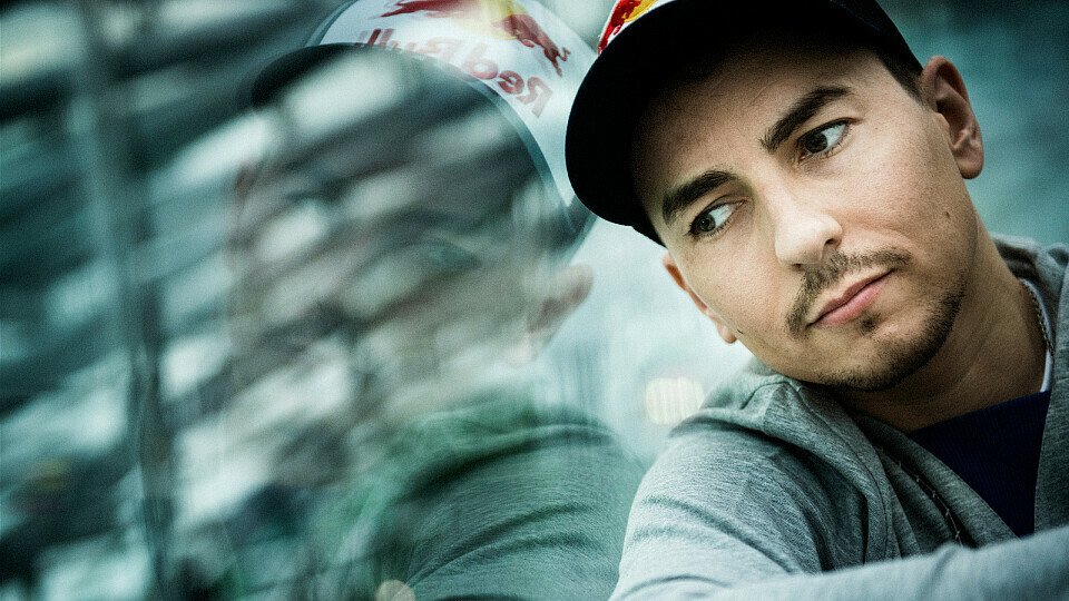 Pechvogel Jorge Lorenzo: Der Repsol Honda Pilot startet mit einer Verletzung in die MotoGP-Saison 2019, Foto: Red Bull Content Pool