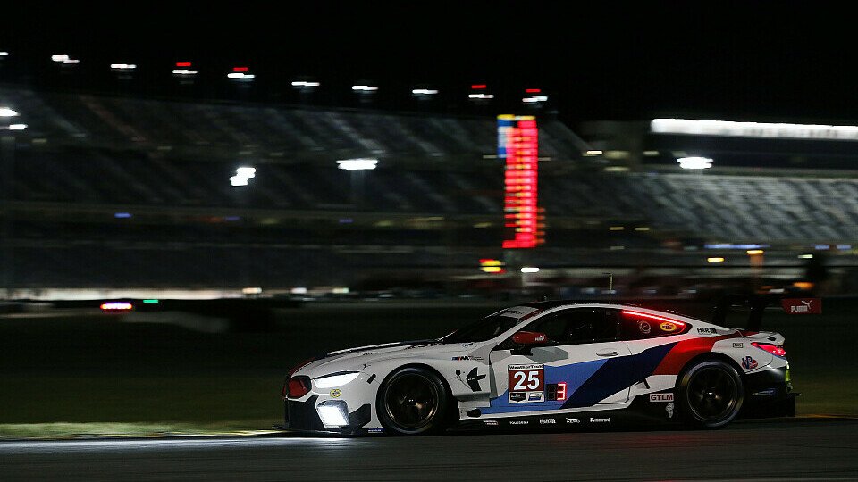 Der BMW von Tom Blomqvist beim Vortest zu den 24h von Daytona, Foto: BMW