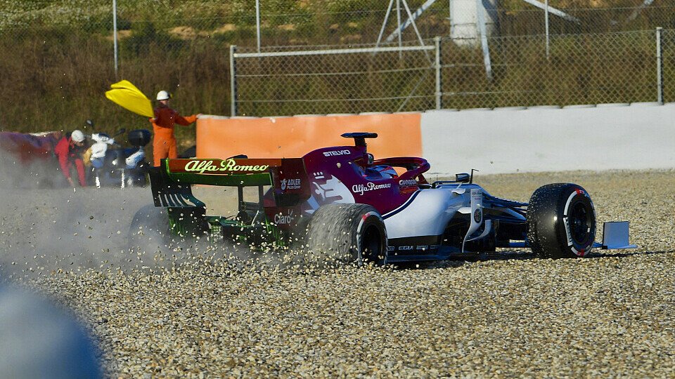 Bis auf einen Ausritt zum Start lief Räikkönens erster Alfa-Testag reibungslos, Foto: LAT Images