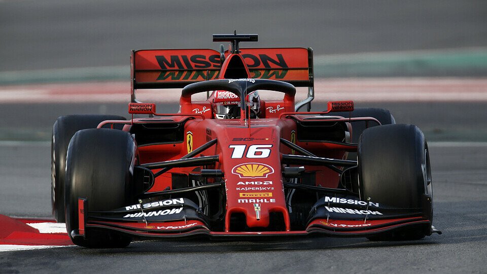 Charles Leclerc leistet auch am Dienstag in Barcelona Ferrari-Führungsarbeit, Foto: LAT Images