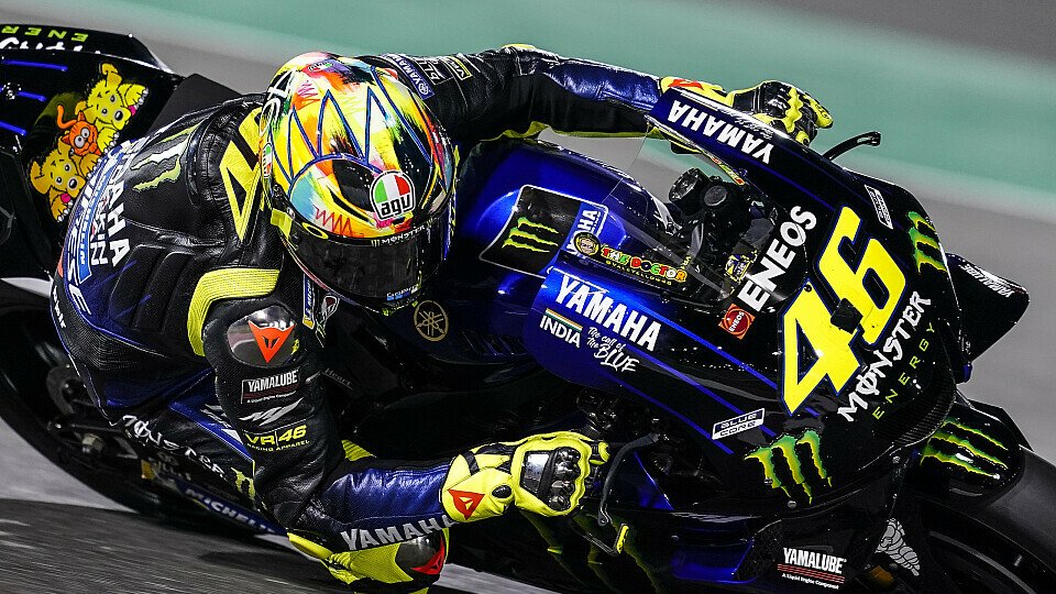 Valentino Rossi testet die neue Yamaha in Katar