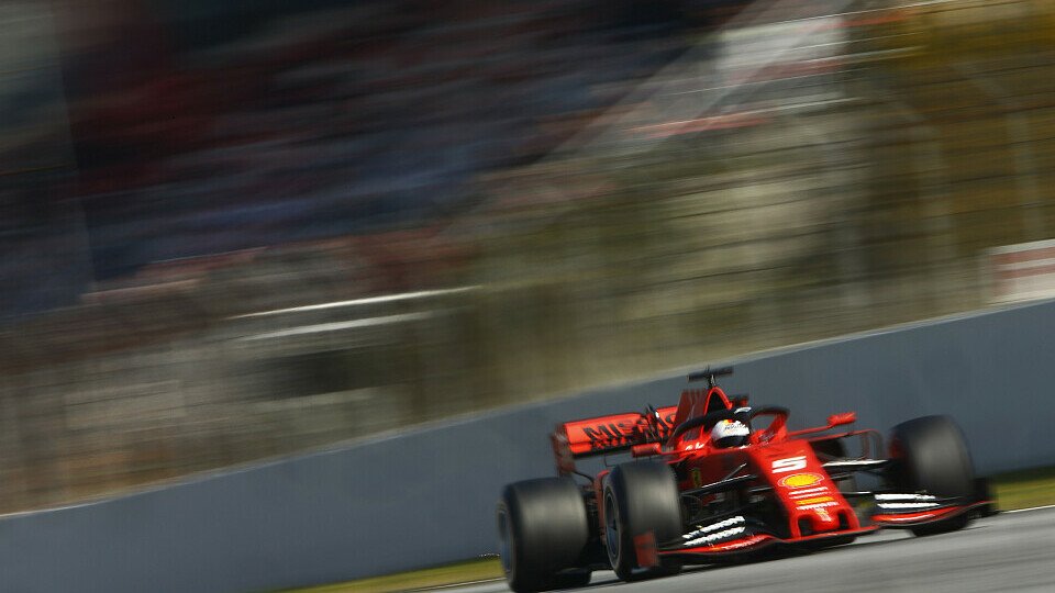 Ferrari geht als Favorit aus den Testfahrten 2019 hervor, Foto: LAT Images