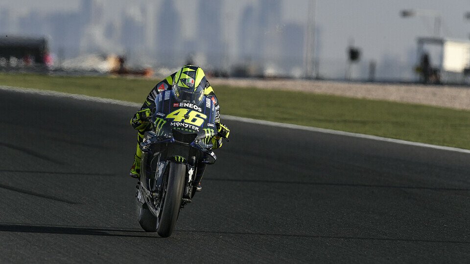 Bei Sonnenschein am Nachmittag war für Rossi noch alles im Lot, Foto: Monster Yamaha