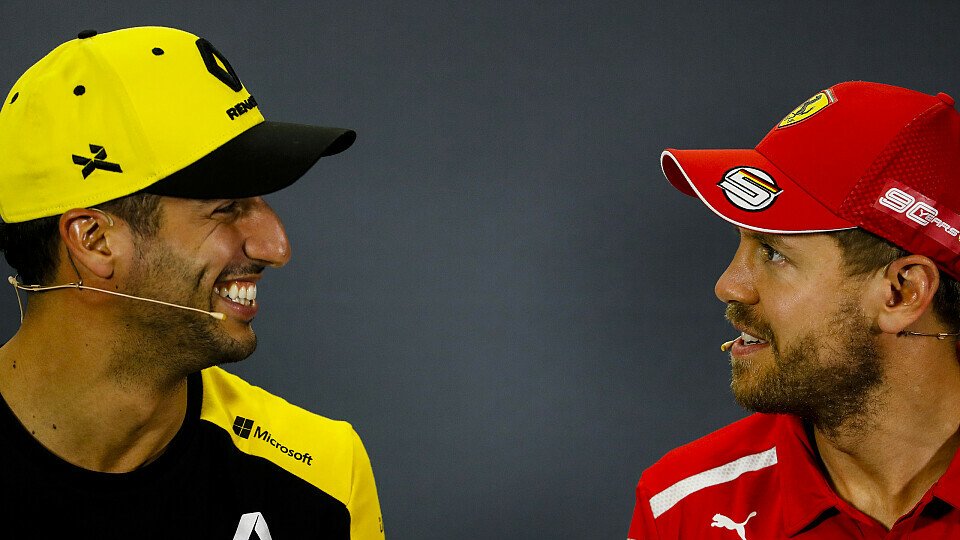 Daniel Ricciardo und Sebastian Vettel kennen sich aus gemeinsamen Red-Bull-Tagen, Foto: LAT Images