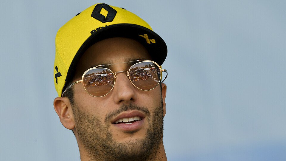 Daniel Ricciardo erlebte in Australien keinen guten Einstand bei seinem neuen Formel-1-Arbeitgeber Renault, Foto: LAT Images