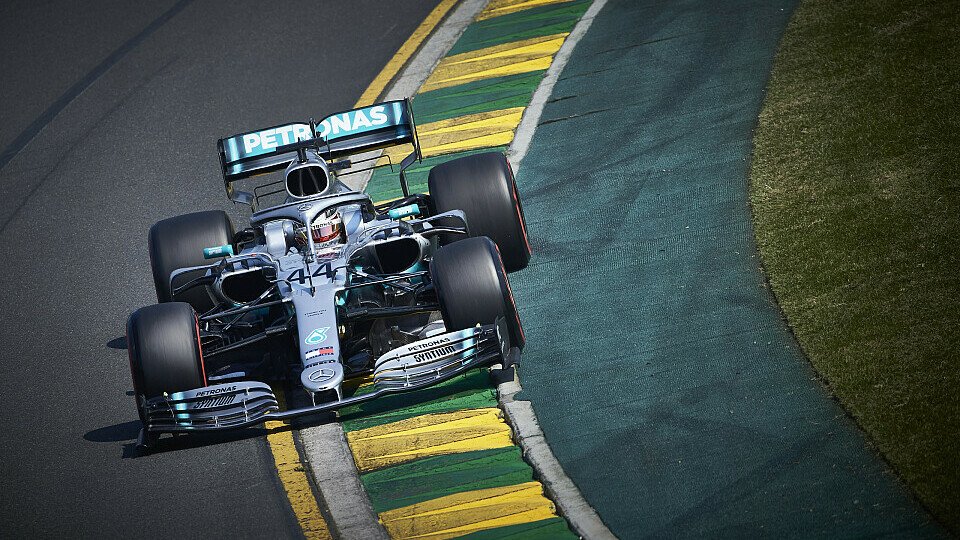 Mercedes fuhr im Qualifying die Konkurrenz an die Wand, Foto: LAT Images