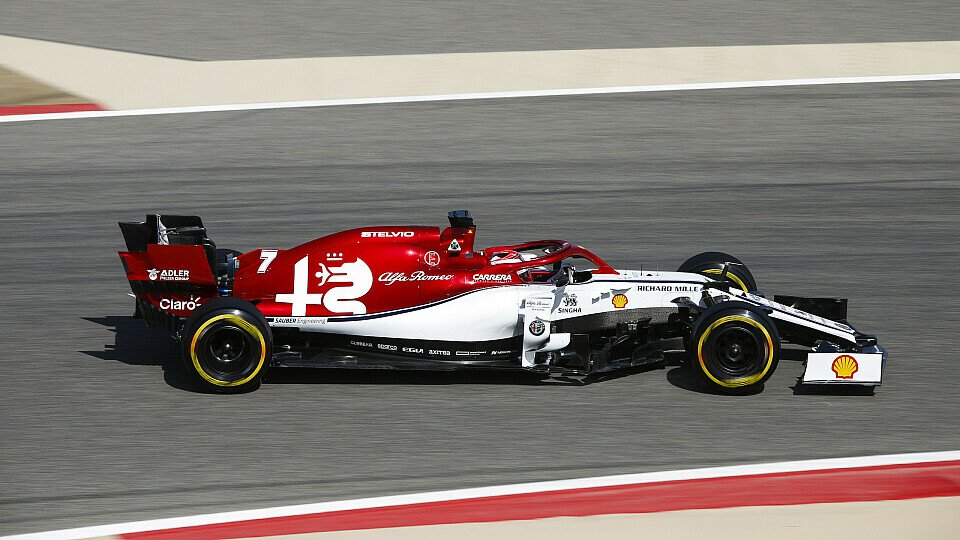 Groß in Fahrt kam Alfa Romeo im Training in Bahrain wegen eines Kühlungsproblems noch nicht, Foto: LAT Images
