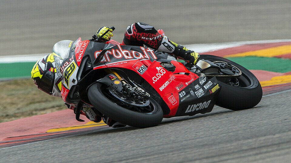 Alvaro Bautista holt sich auch den Sieg im dritten Rennen von Aragon, Foto: Ducati