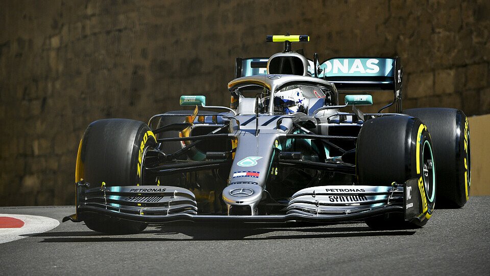 Valtteri Bottas startet am Sonntag von der Pole Position in das Formel-1-Rennen in Baku, Foto: LAT Images