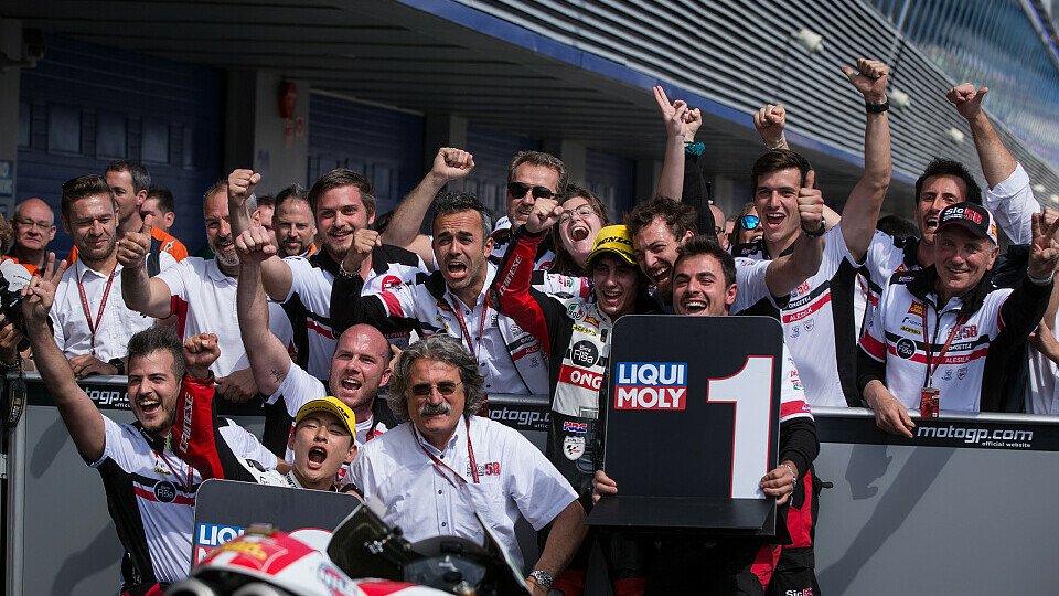 So jubelte das Simoncelli-Team in Jerez, Foto: Tobias Linke
