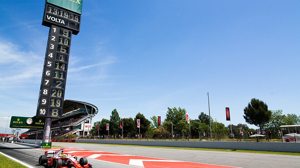 Die Formel 2 macht an diesem Wochenende in Spanien Station, Foto: LAT Images