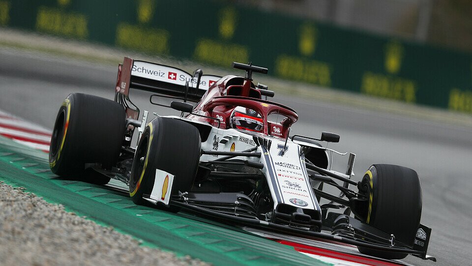 Kimi Räikkönen und Alfa Romeo kamen in Barcelona nicht in Fahrt, Foto: LAT Images