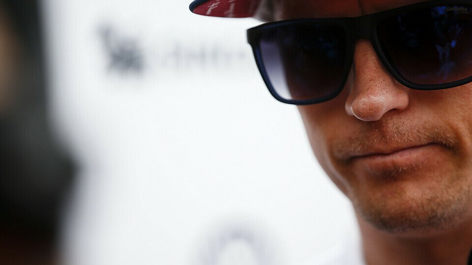 Kimi Räikkönen reist angeschlagen zum Belgien GP, Foto: LAT Images