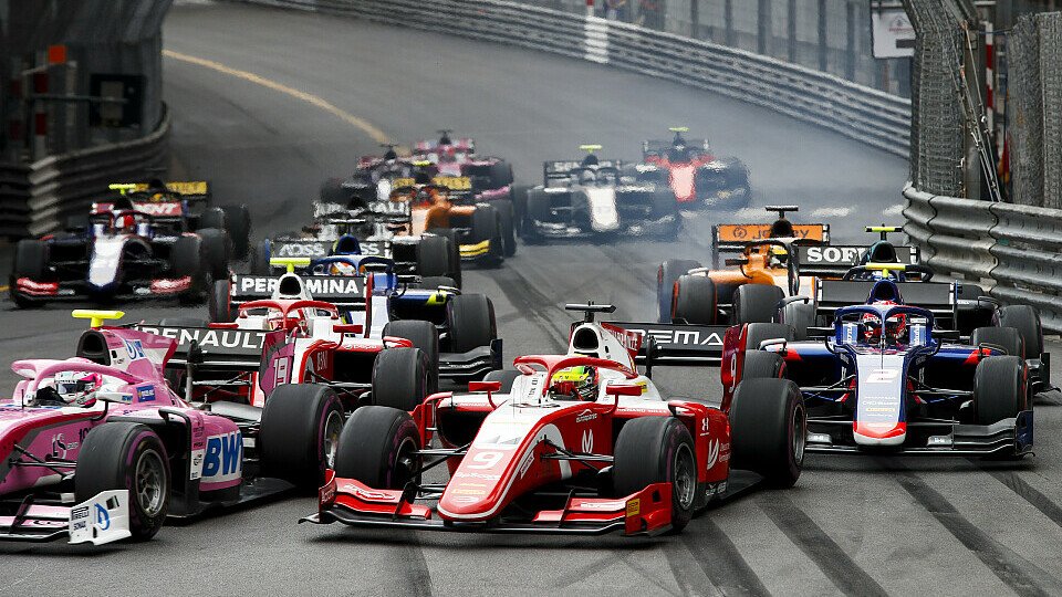 Die Formel 2 hat ihren Rennkalender für 2020 vorgestellt, Foto: LAT Images