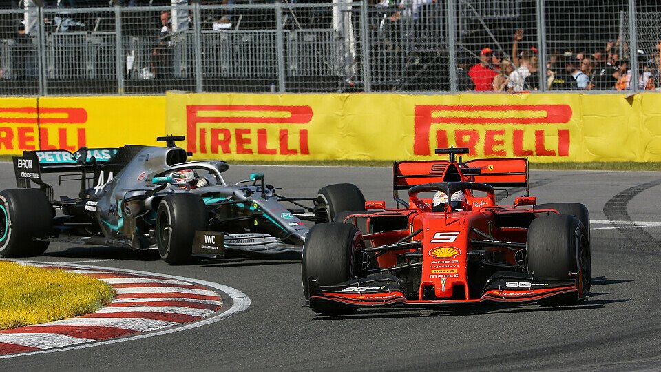 Für Jacques Villeneuve hat Hamilton mit dafür gesorgt, dass Vettel bestraft wurde, Foto: LAT Images