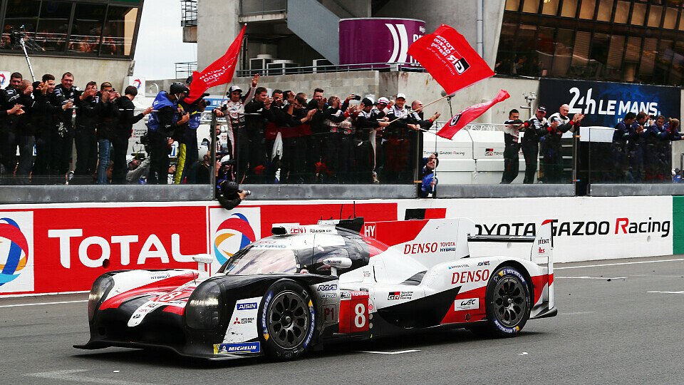 Der #8 Toyota gewann die 24 Stunden von Le Mans 2019 im letzten Moment, Foto: LAT Images