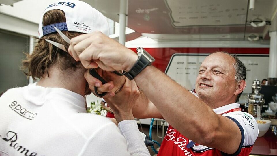 Antonio Giovinazzi bezahlte für seinen erstem WM-Punkt einen hohen Preis: Vasseur-Versprechen kostet Strähne, Foto: Alfa Romeo Racing