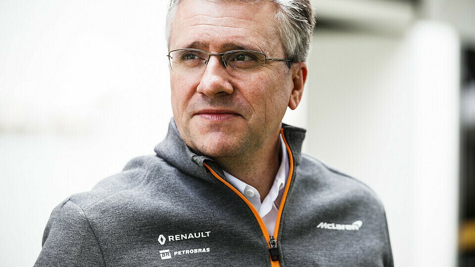 Pat Fry, jetzt noch im McLaren-Gewand - bald bei Renault, Foto: LAT Images