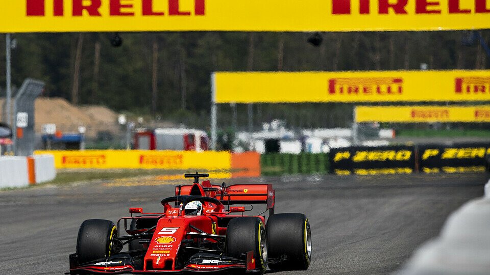 Ferrari war auch auf den Longruns in den Formel-1-Trainings von Hockenheim nur hauchdünn vor Mercedes, Foto: LAT Images