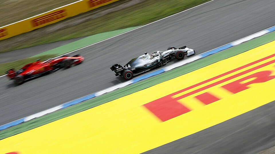 Mercedes-Pilot Lewis Hamilton hatte angesichts der Defekte beider Ferrari-Piloten beim Qualifying in Hockenheim leichtes Spiel, Foto: LAT Images